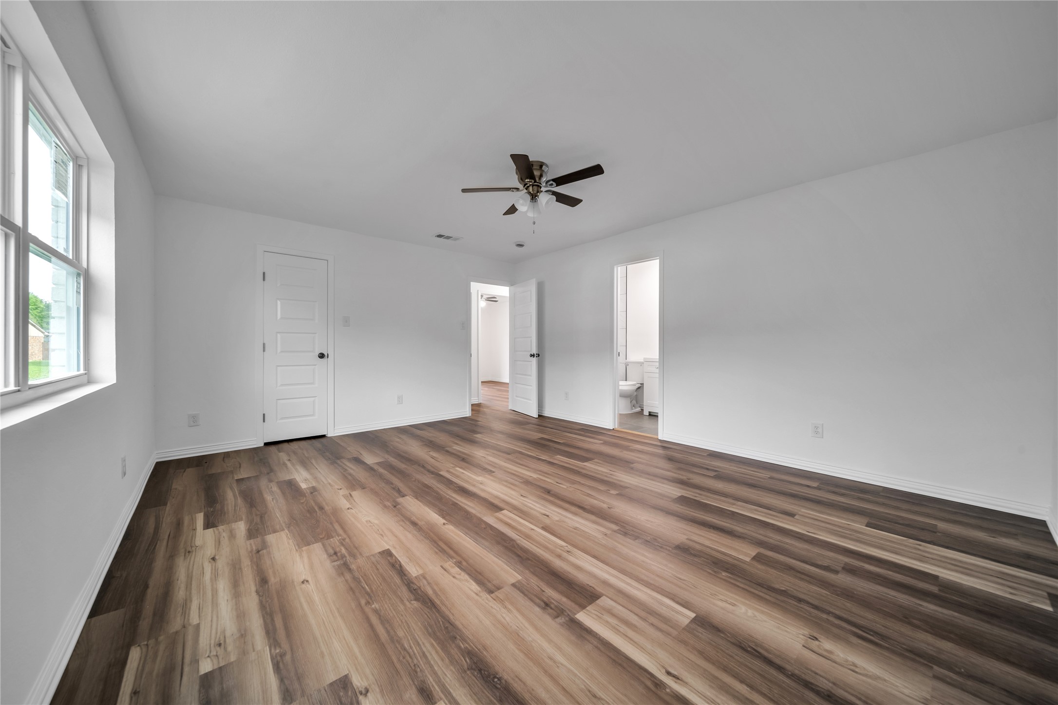 2009 Clark Trail Grand Prairie TX 75052
