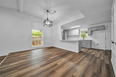 2009 Clark Trail Grand Prairie TX 75052