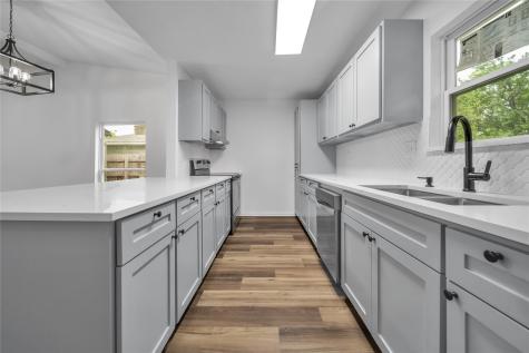 2009 Clark Trail Grand Prairie TX 75052