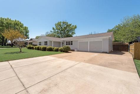 4625 Norvell Drive Haltom City TX 76117