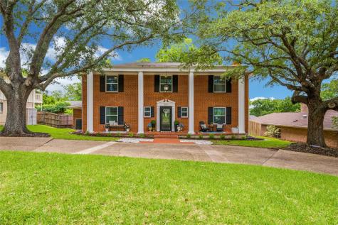 207 Rockbrook Drive Rockwall TX 75087