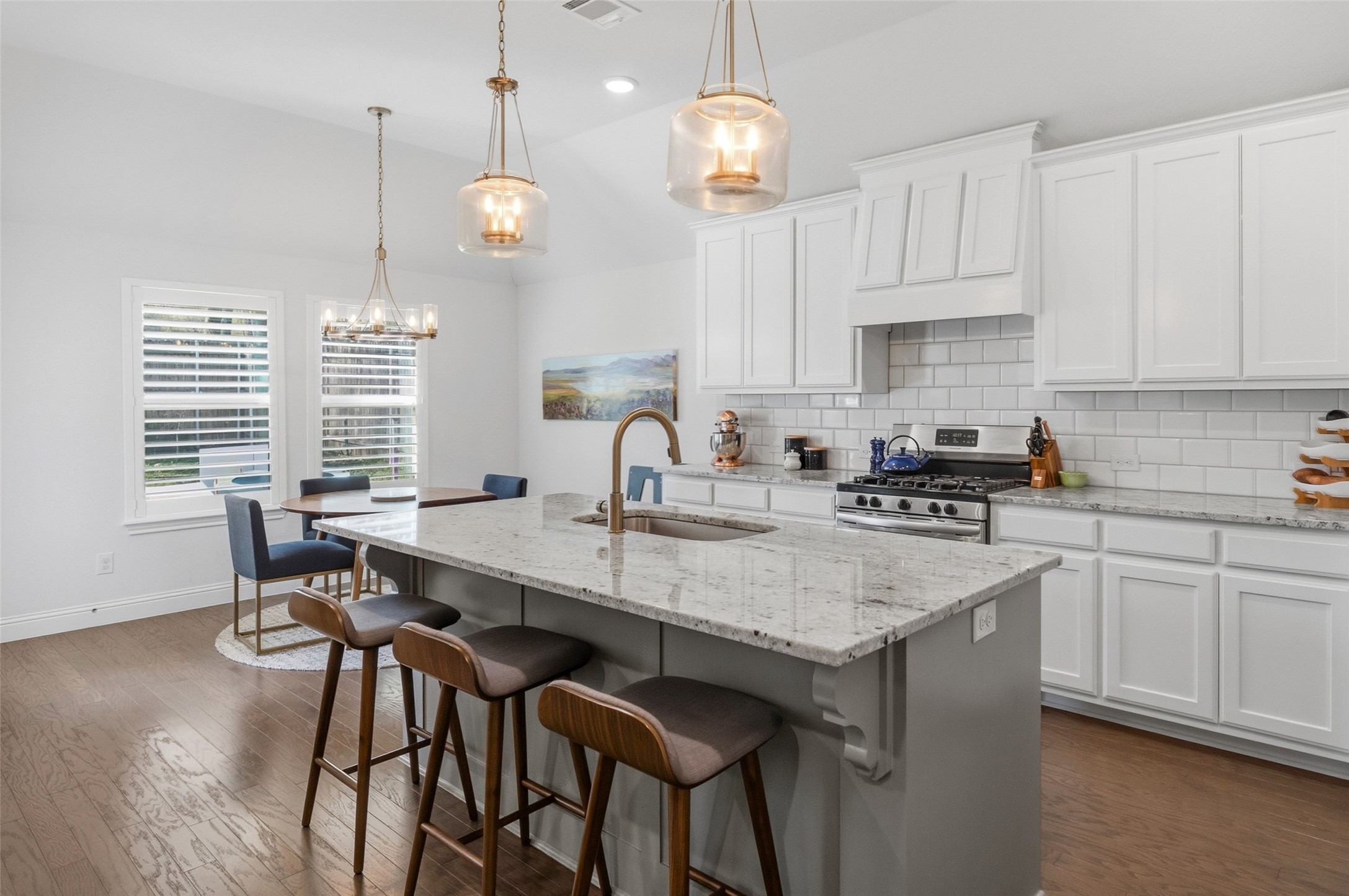 5849 Dennis Avenue Fort Worth TX 76114