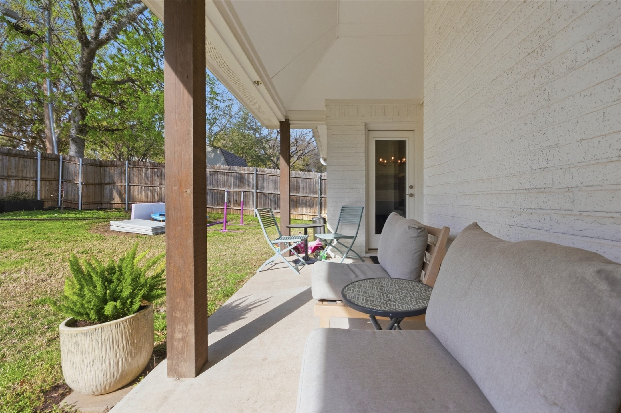 5849 Dennis Avenue Fort Worth TX 76114