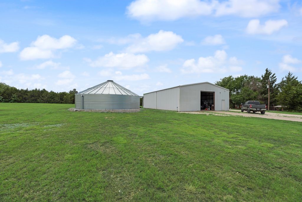 1070 County Road 3030 Bonham TX 75418