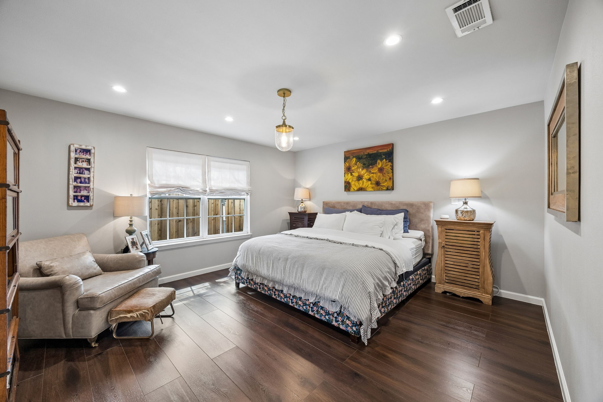 9422 Lenel Place Dallas TX 75220