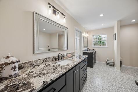 9422 Lenel Place Dallas TX 75220