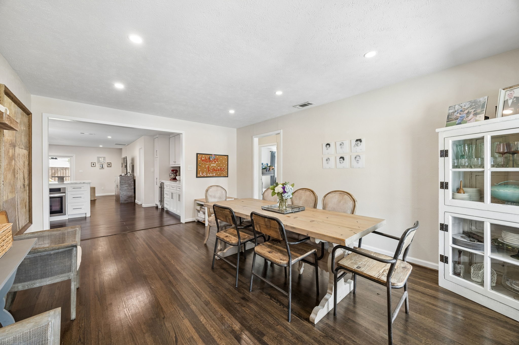 9422 Lenel Place Dallas TX 75220