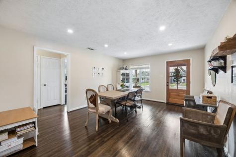 9422 Lenel Place Dallas TX 75220