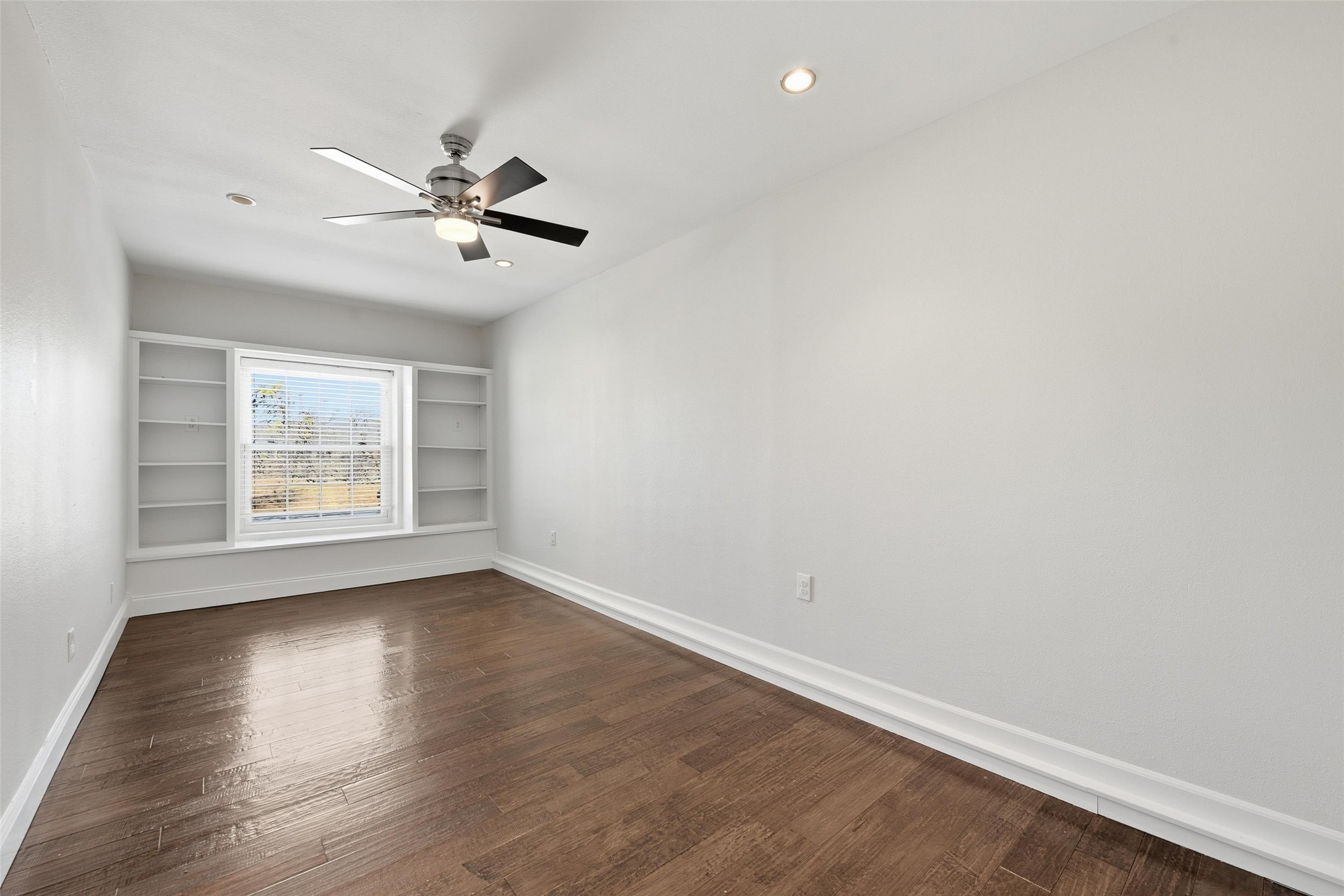 517 Panay Way Drive Fort Worth TX 76108