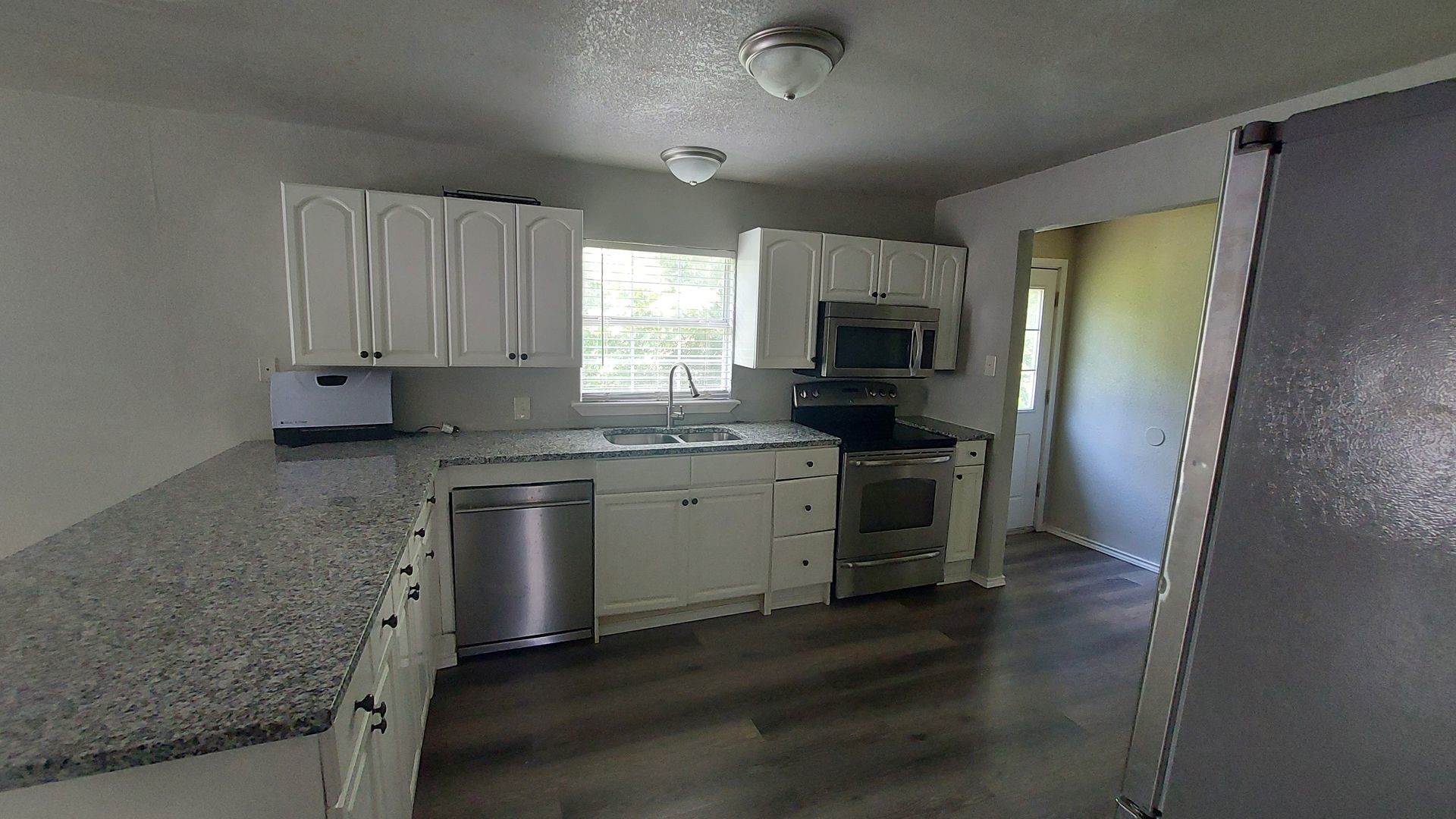 1107 Beech S Bonham TX 75418