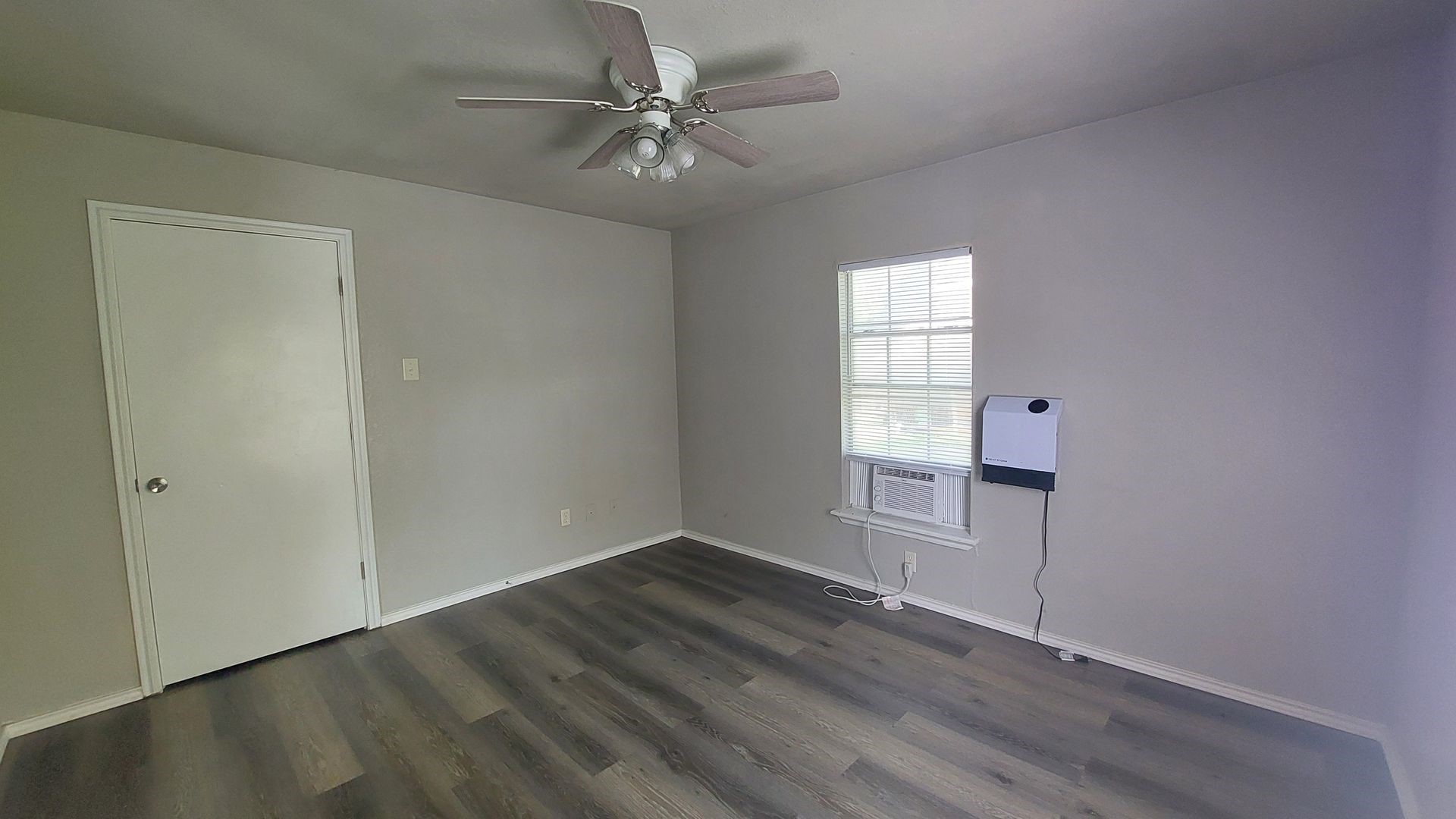 1107 Beech S Bonham TX 75418