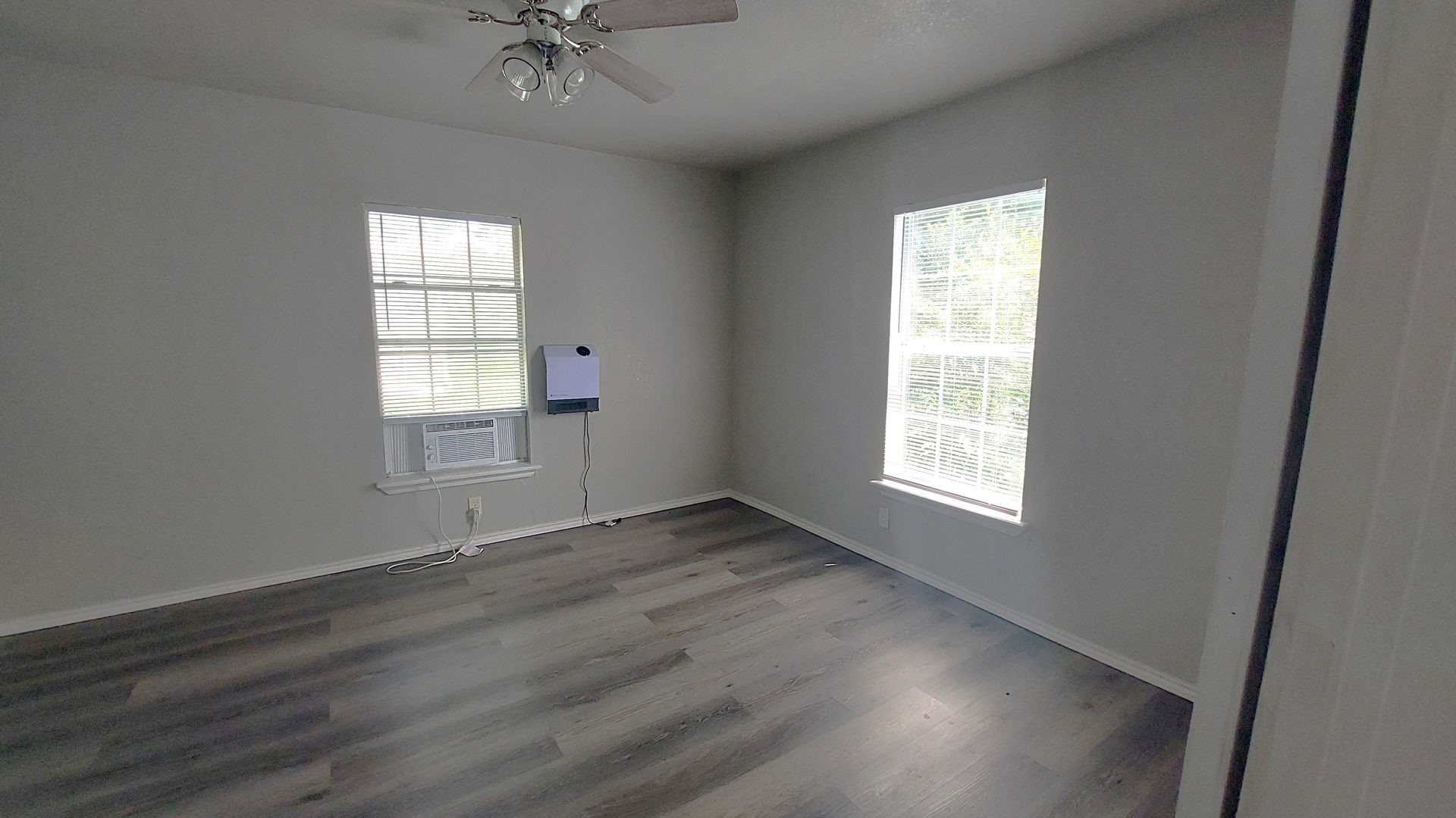 1107 Beech S Bonham TX 75418