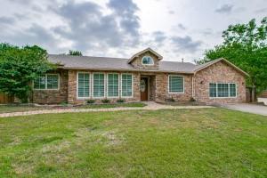 209 Julian Street Lake Dallas TX 75065