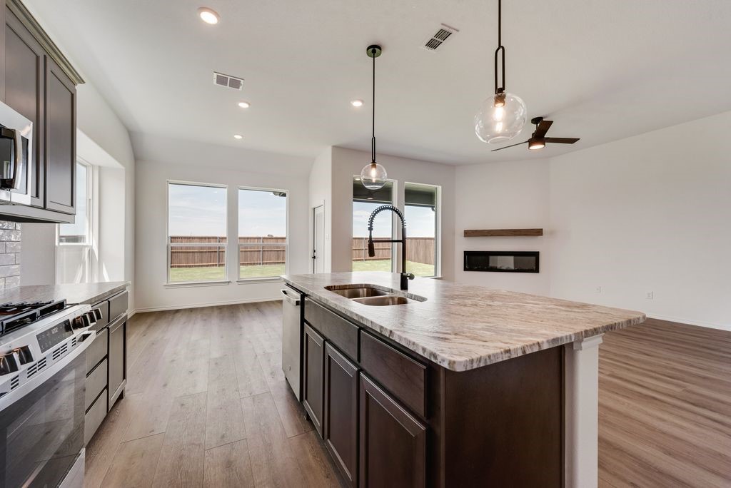 7545 Lavender Lane Ponder TX 76259