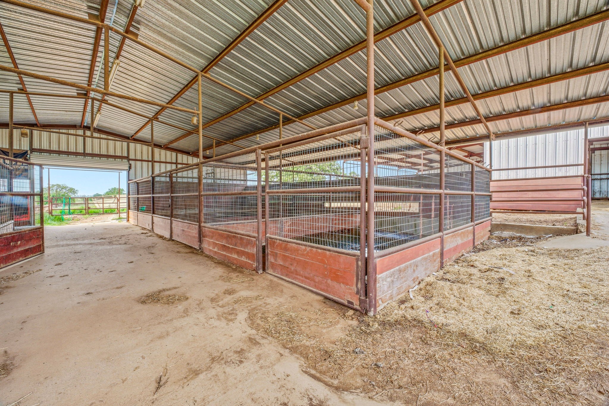 305 County Road 483 Stephenville TX 76401