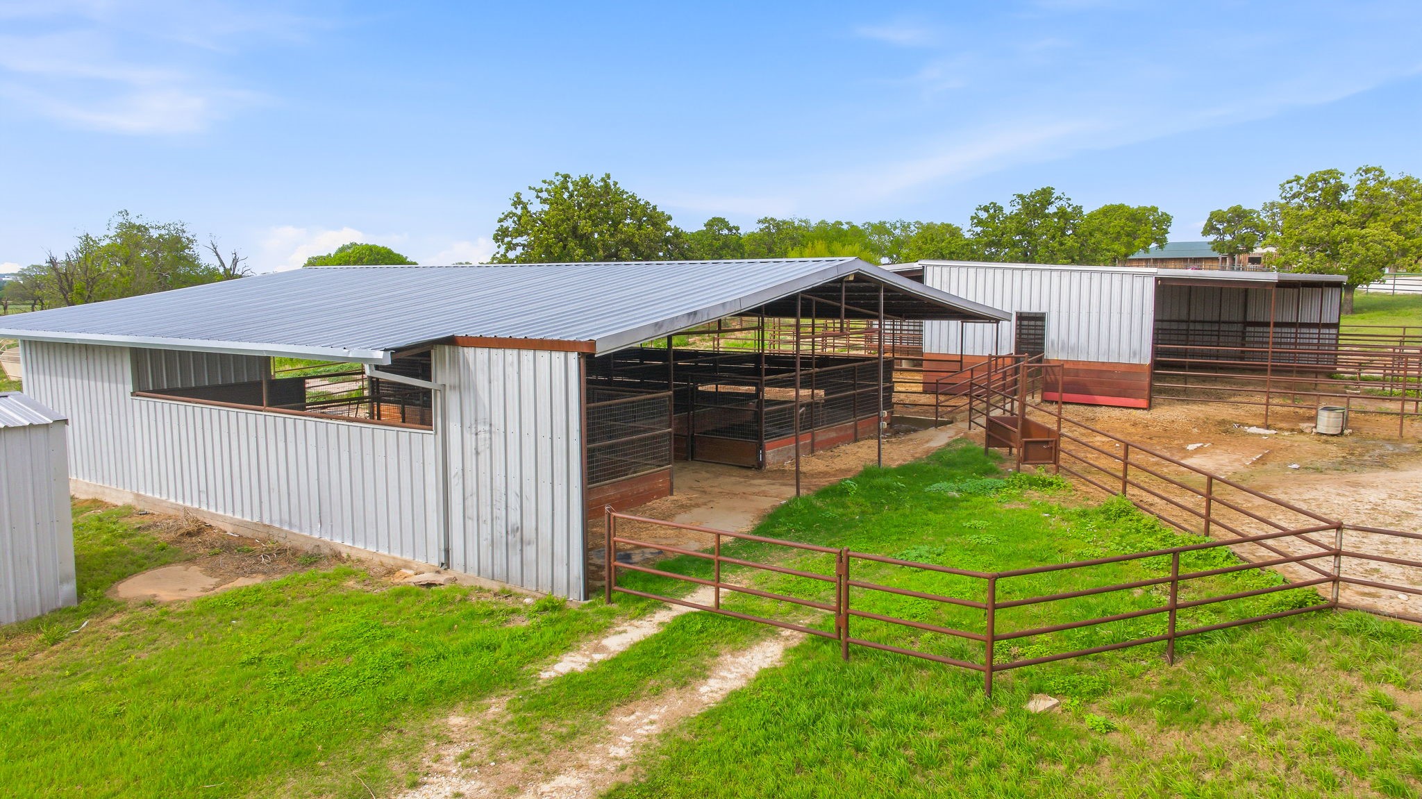 305 County Road 483 Stephenville TX 76401