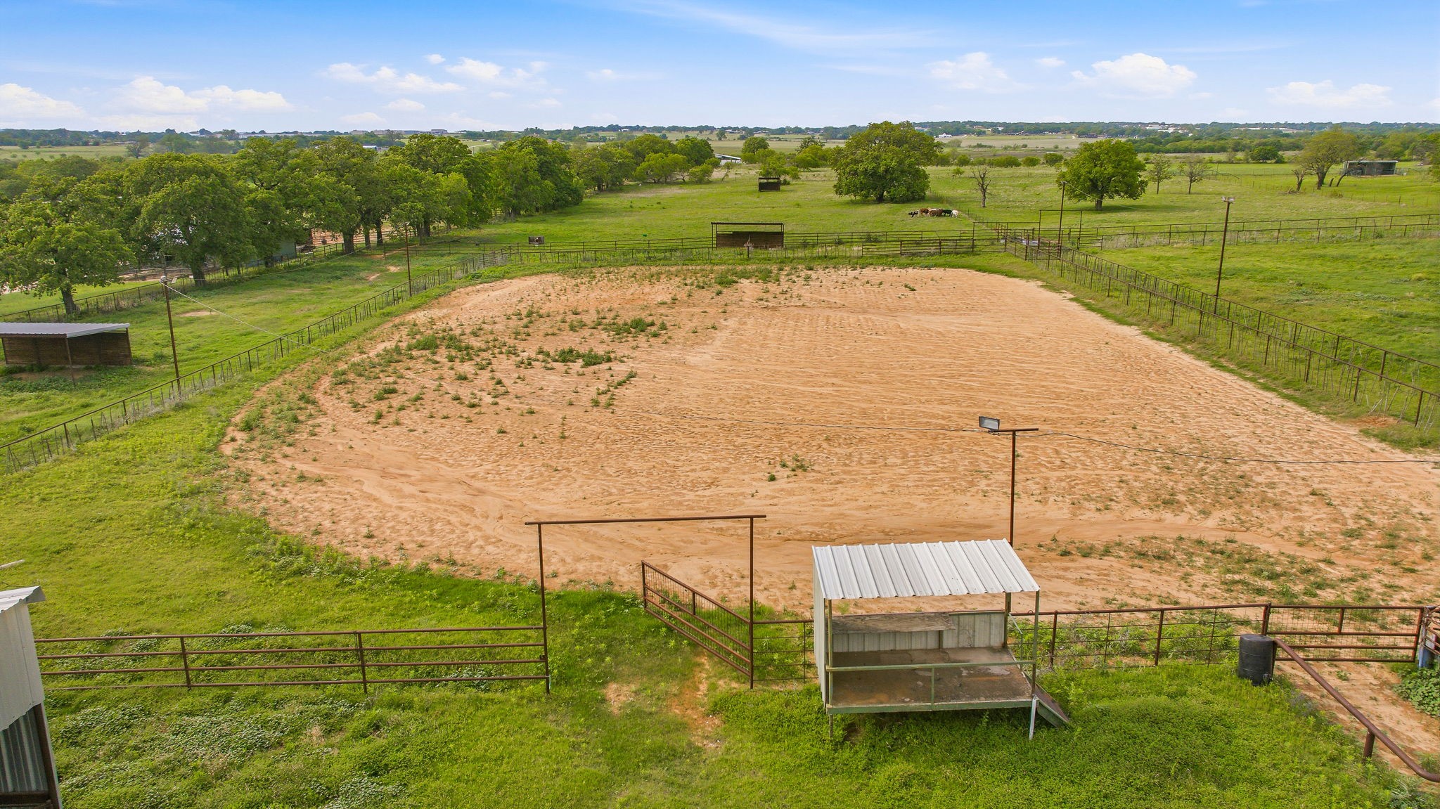 305 County Road 483 Stephenville TX 76401