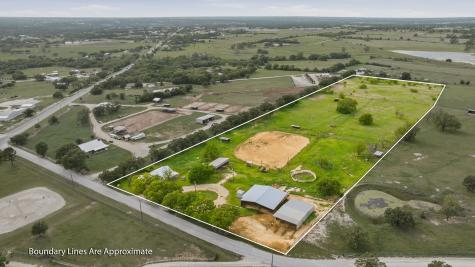305 County Road 483 Stephenville TX 76401