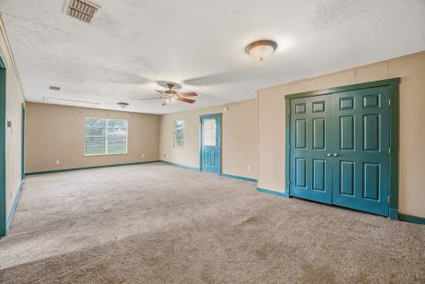 305 County Road 483 Stephenville TX 76401