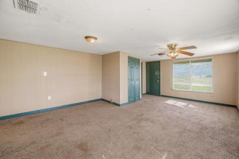 305 County Road 483 Stephenville TX 76401