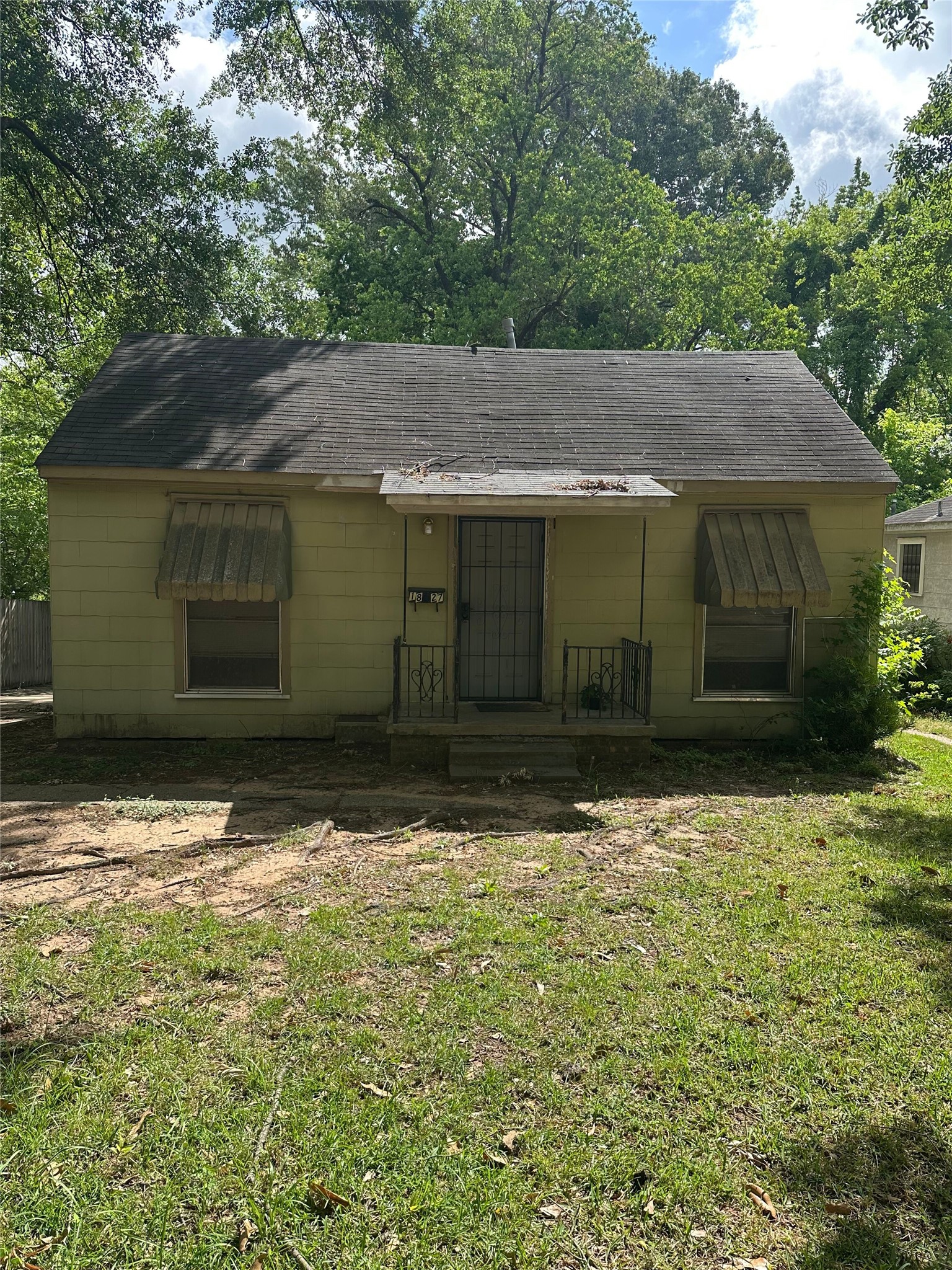 1827 Jenkins Avenue Shreveport LA 71101