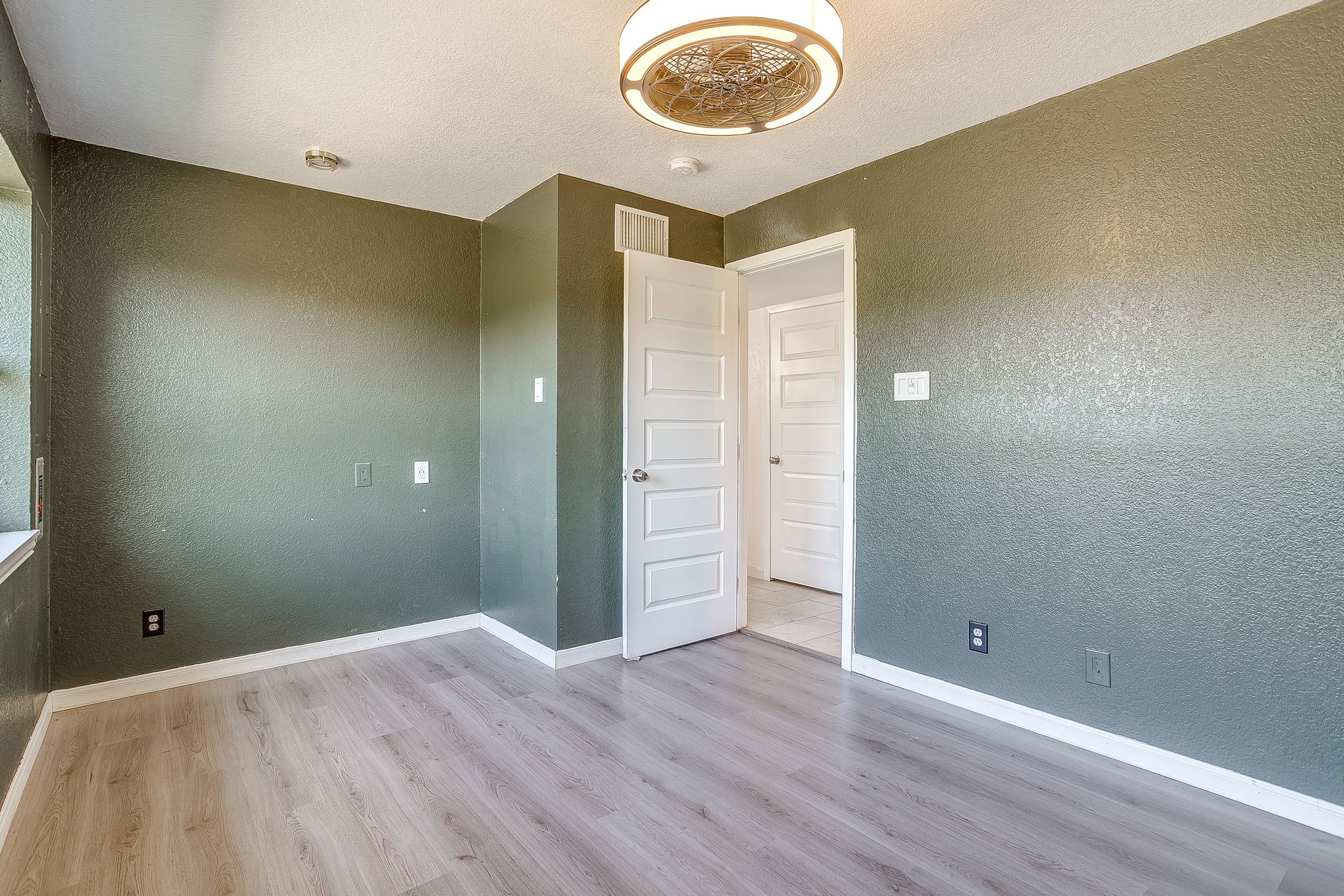 3904 Eldridge Street Fort Worth TX 76107