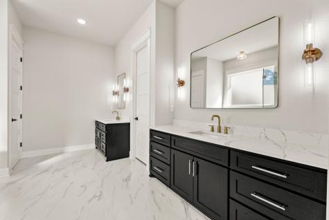 22405 Blue Water Chandler TX 75758
