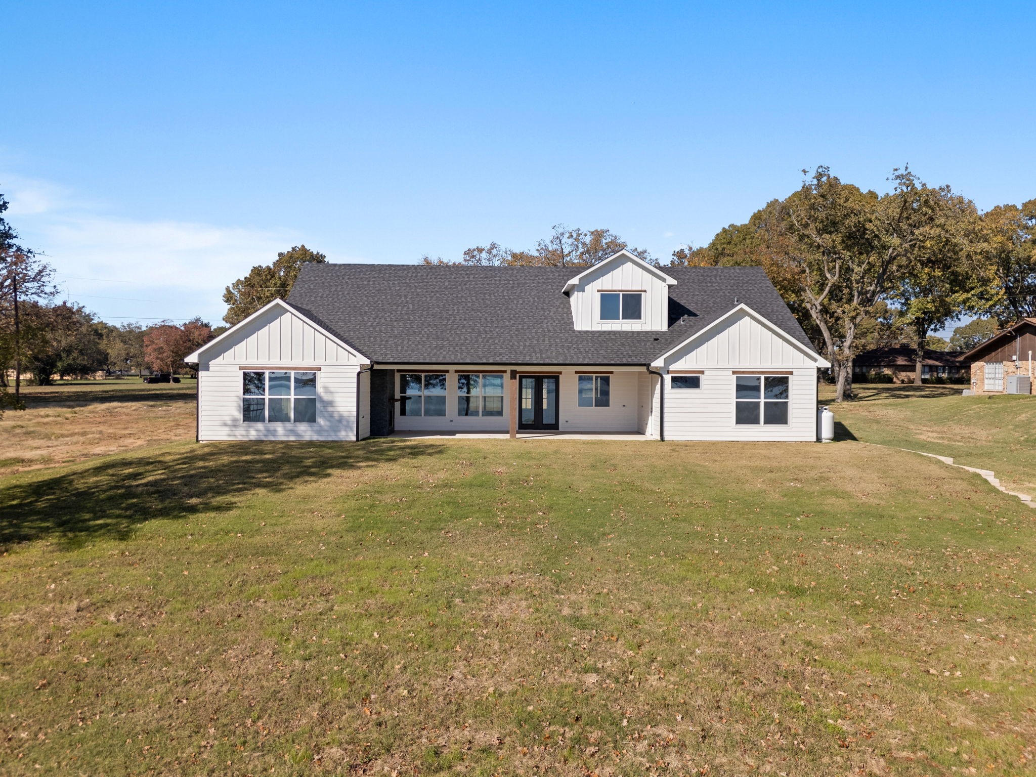 22405 Blue Water Chandler TX 75758