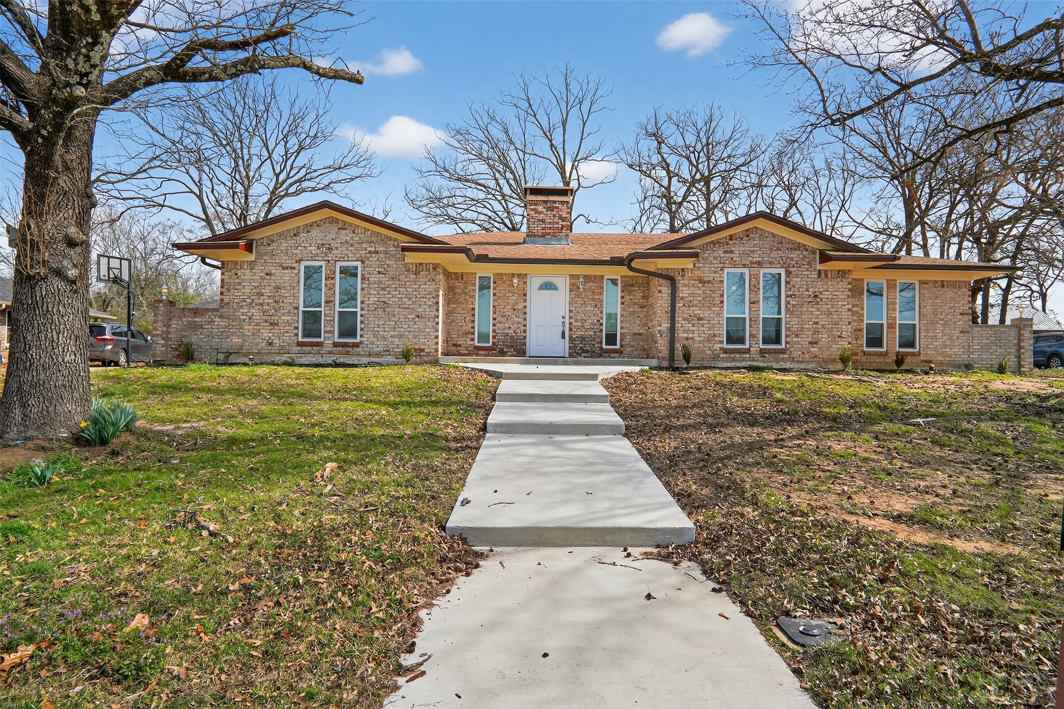 835 38th Street SE Paris TX 75462