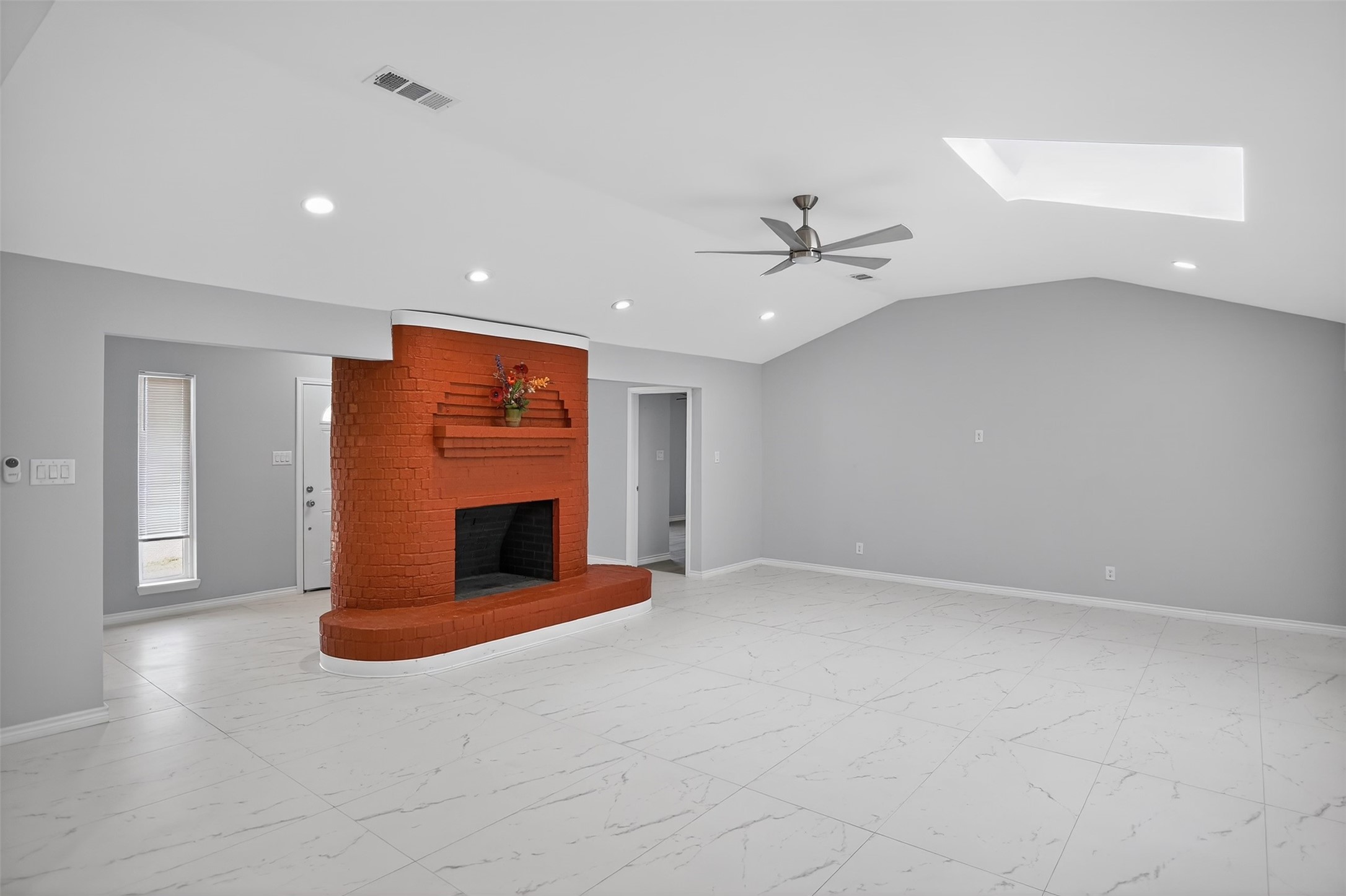 835 38th Street SE Paris TX 75462