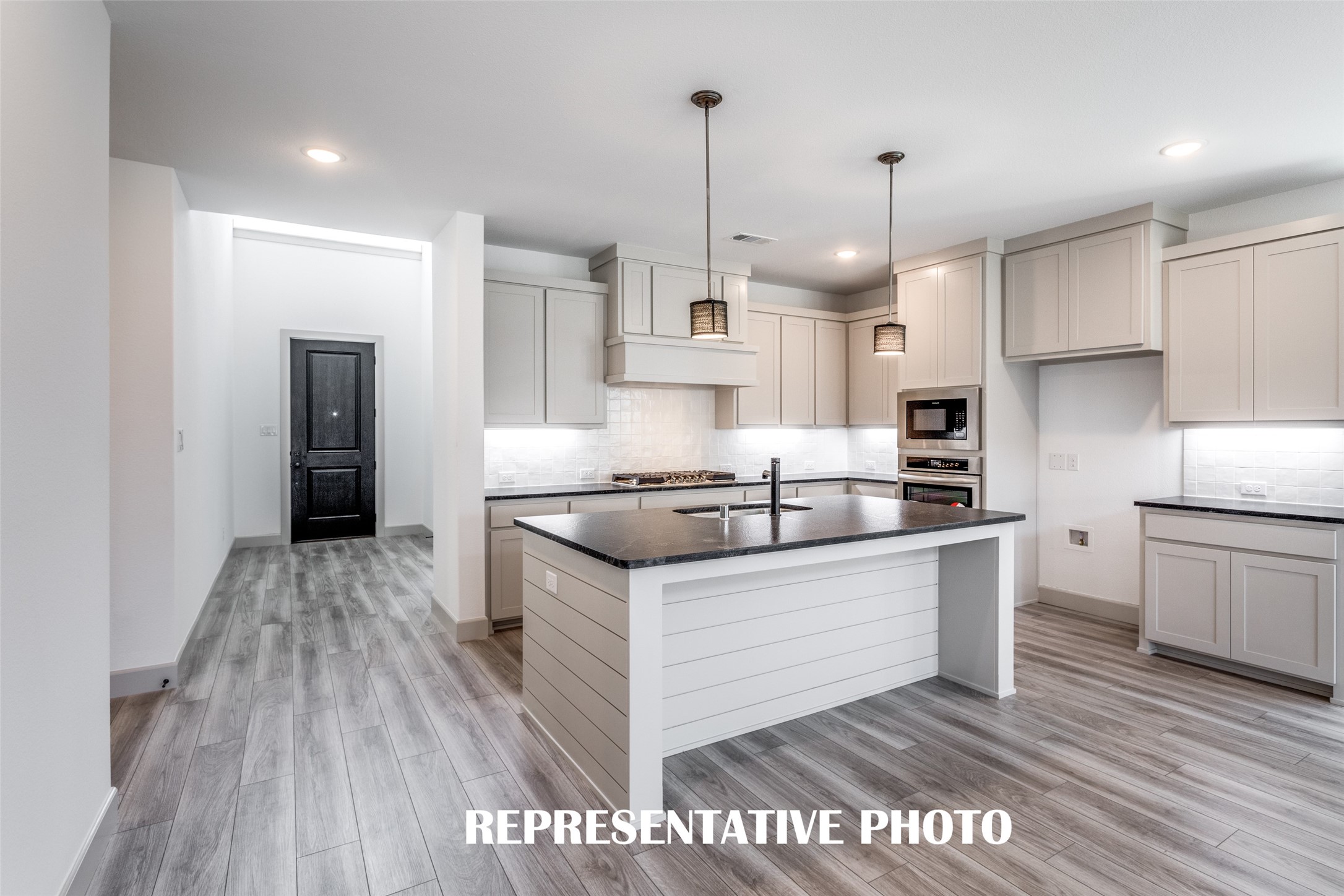 1825 Vetiver Glow Drive Celina TX 75009