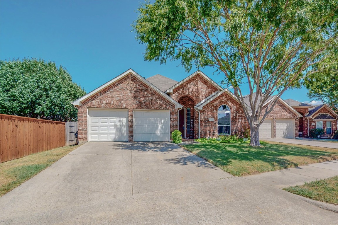 6916 Lakehurst Lane Sachse TX 75048
