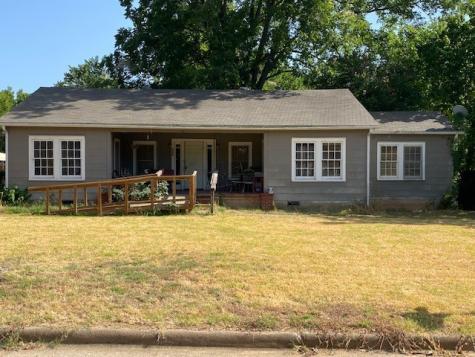 521 W Hanna Street Denison TX 75020