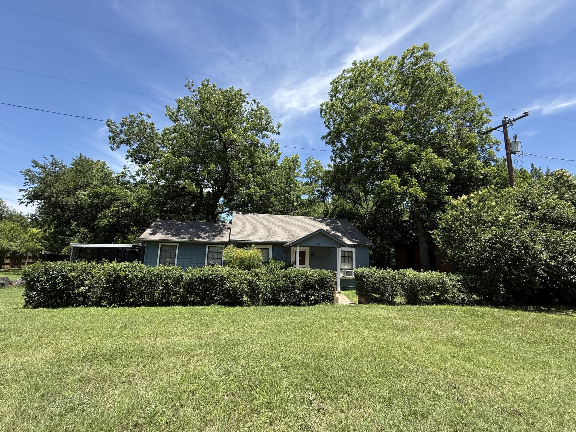 403 Avenue E Avenue Valley Mills TX 76689