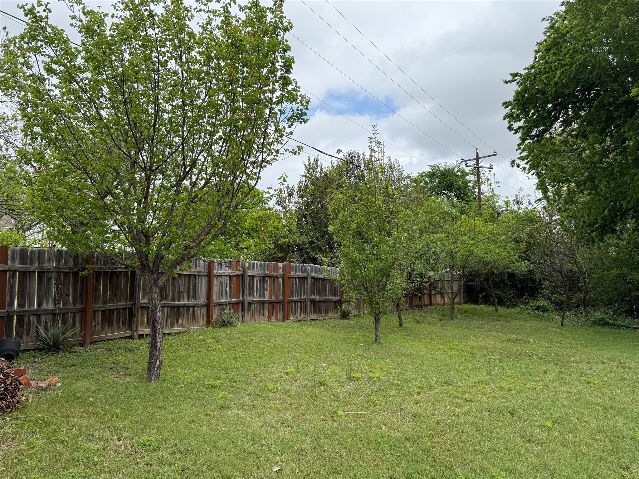 403 Avenue E Avenue Valley Mills TX 76689