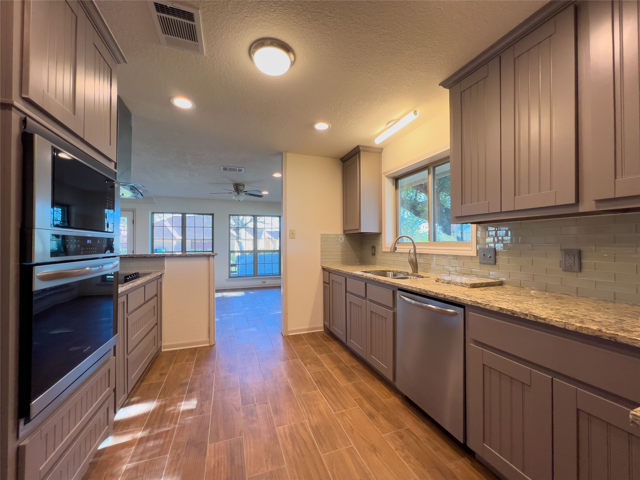 101 Village Gate Drive Waxahachie TX 75165