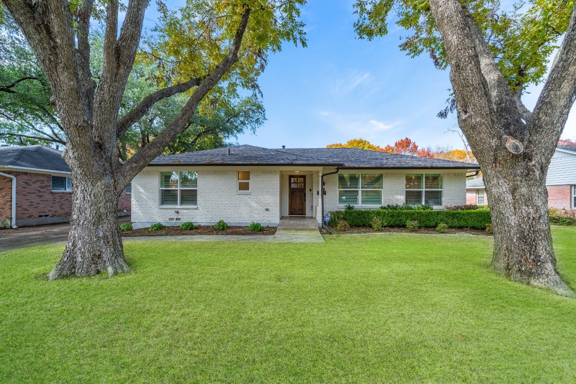7017 Town North Drive Dallas TX 75231
