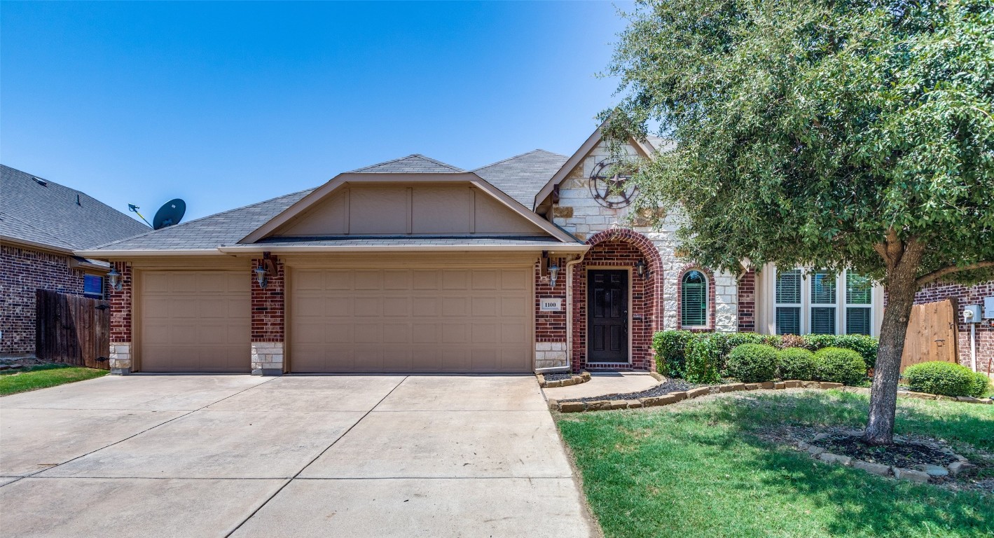 1100 Stampede Drive Aubrey TX 76227