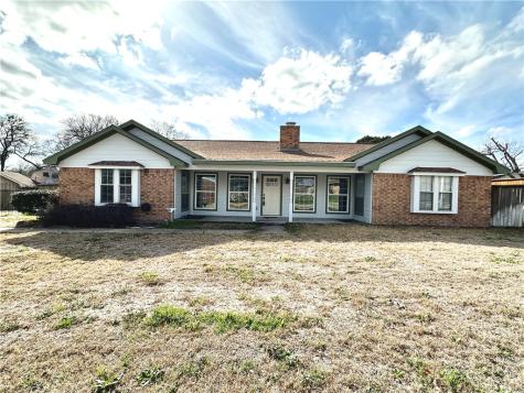 803 Attaway Road Hewitt TX 76643