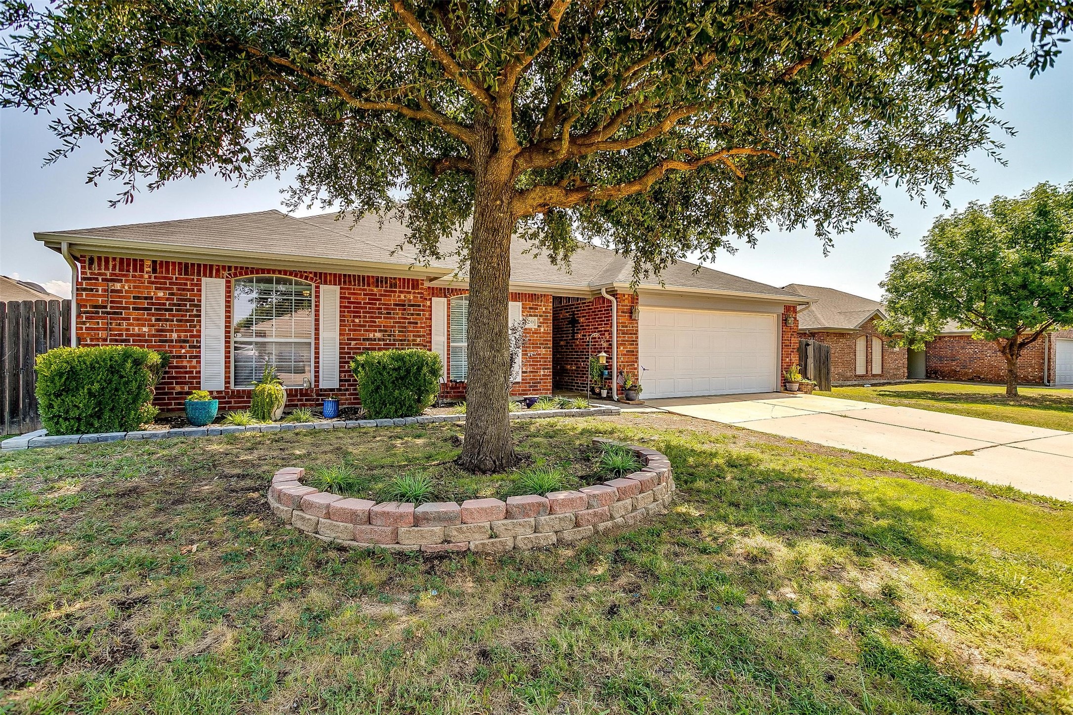 420 Reagan Lane Burleson TX 76028