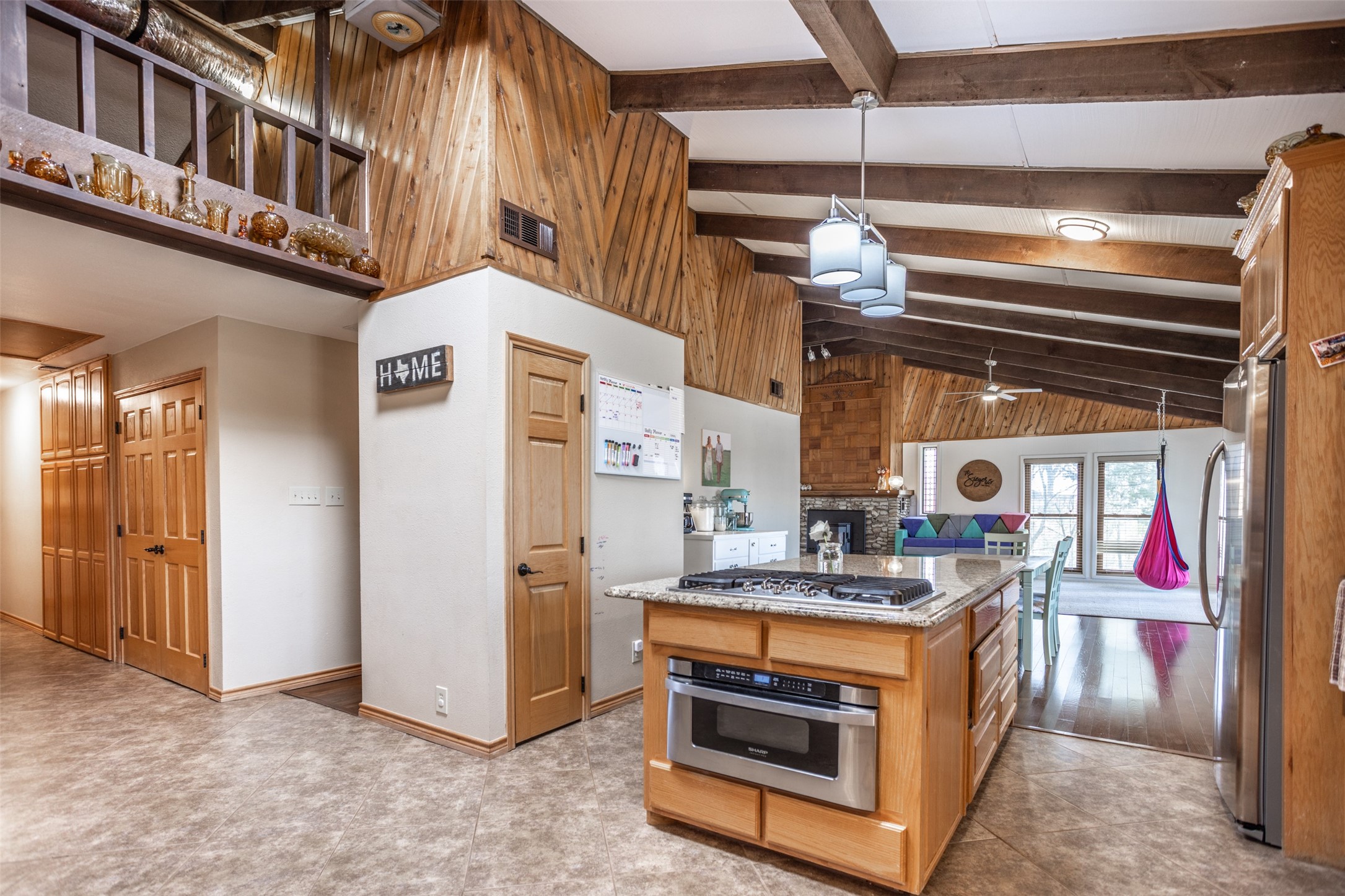 231 Hickory Street Lindsay TX 76250