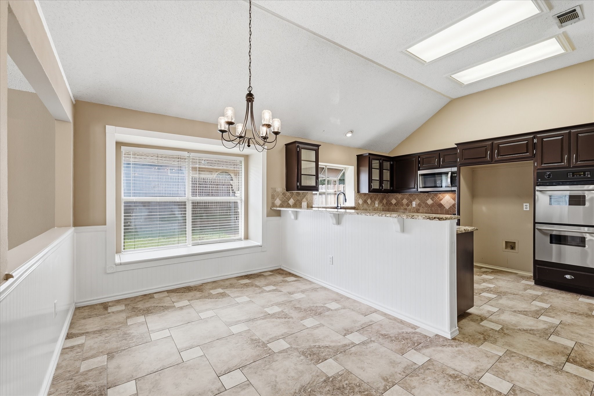 5505 Eagle Rock Road Arlington TX 76017