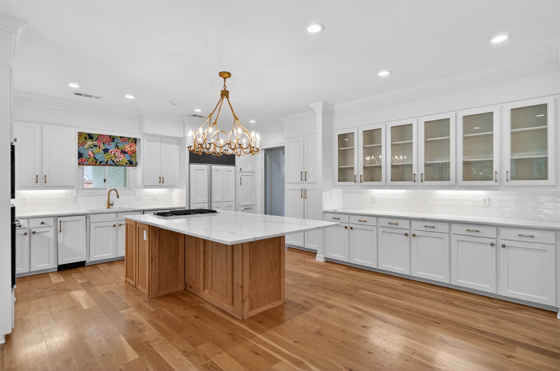 2673 Alvamar Drive Shreveport LA 71106