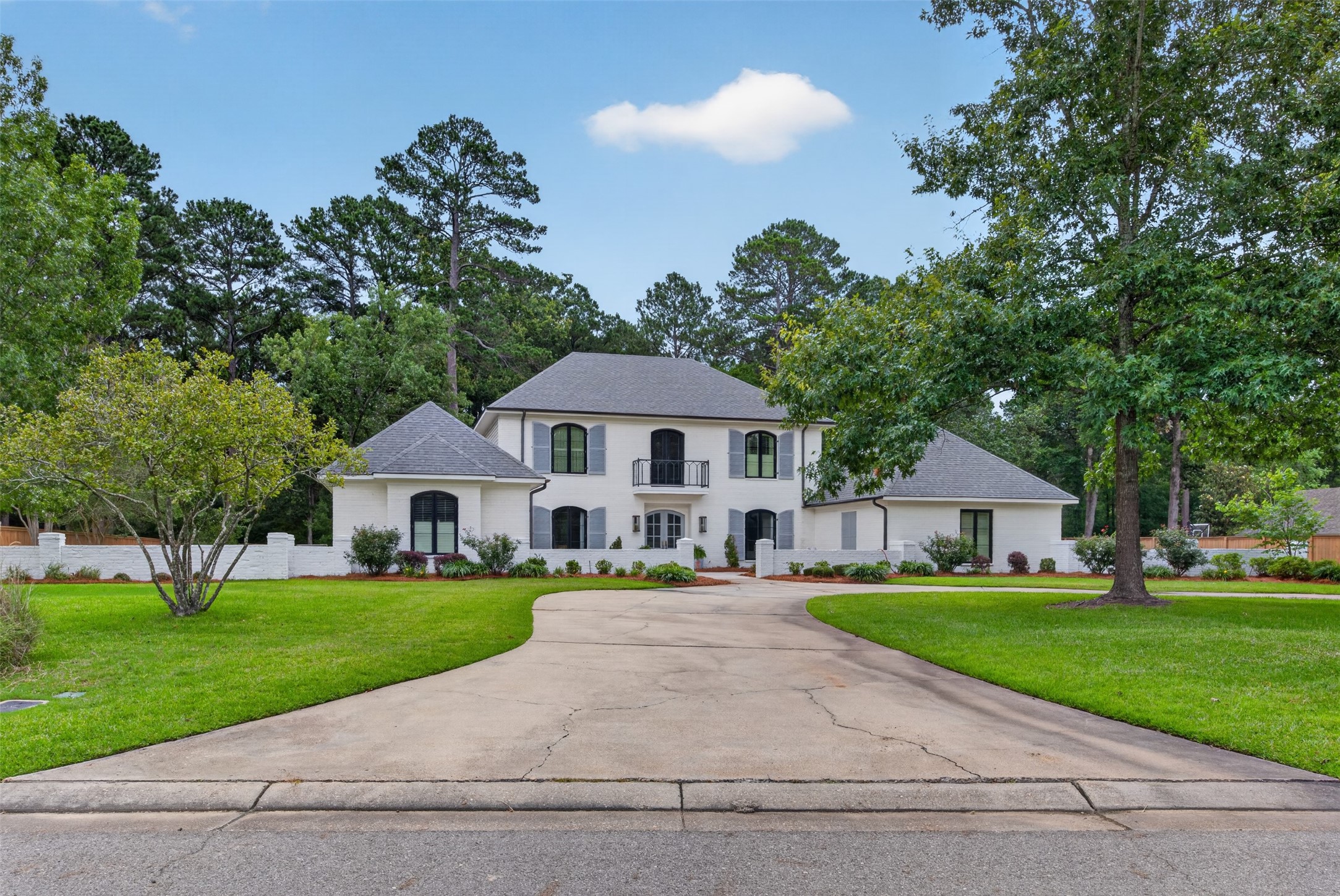 2673 Alvamar Drive Shreveport LA 71106