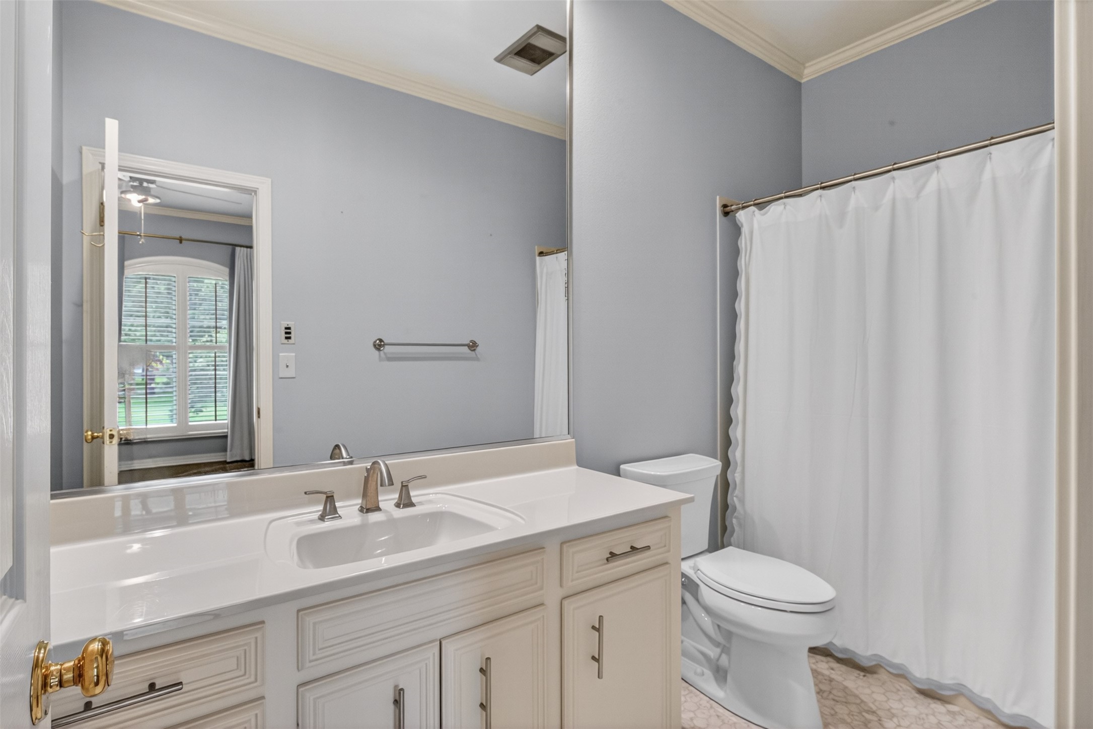 2673 Alvamar Drive Shreveport LA 71106