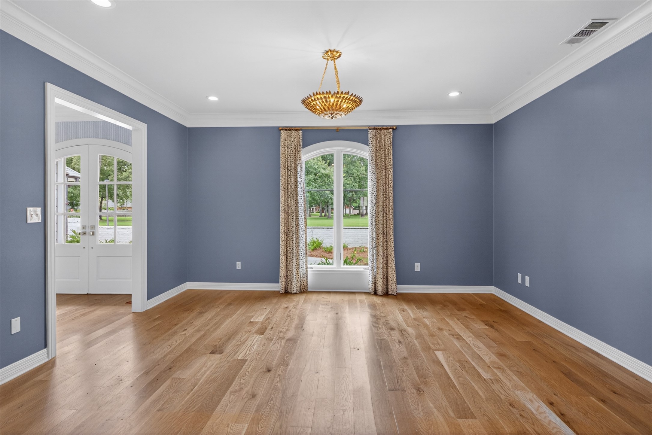 2673 Alvamar Drive Shreveport LA 71106