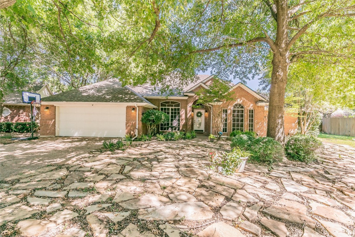 1304 Arbors Court Mansfield TX 76063