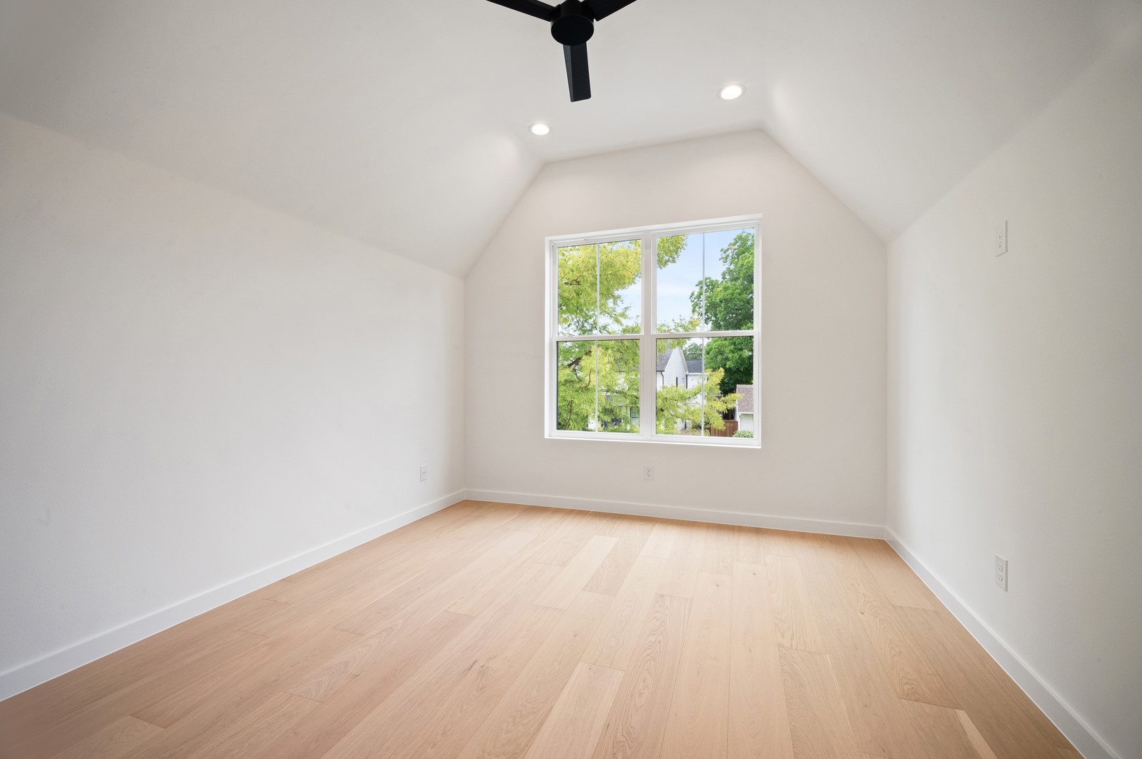 9136 Liptonshire Drive Dallas TX 75238