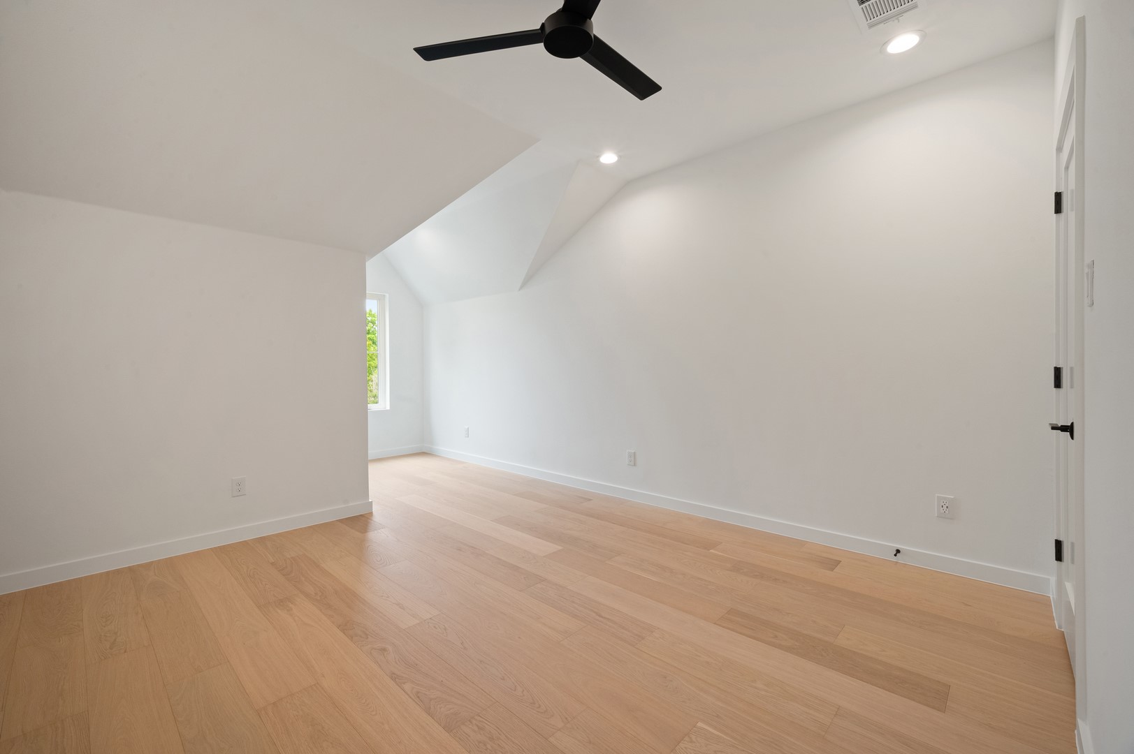 9136 Liptonshire Drive Dallas TX 75238