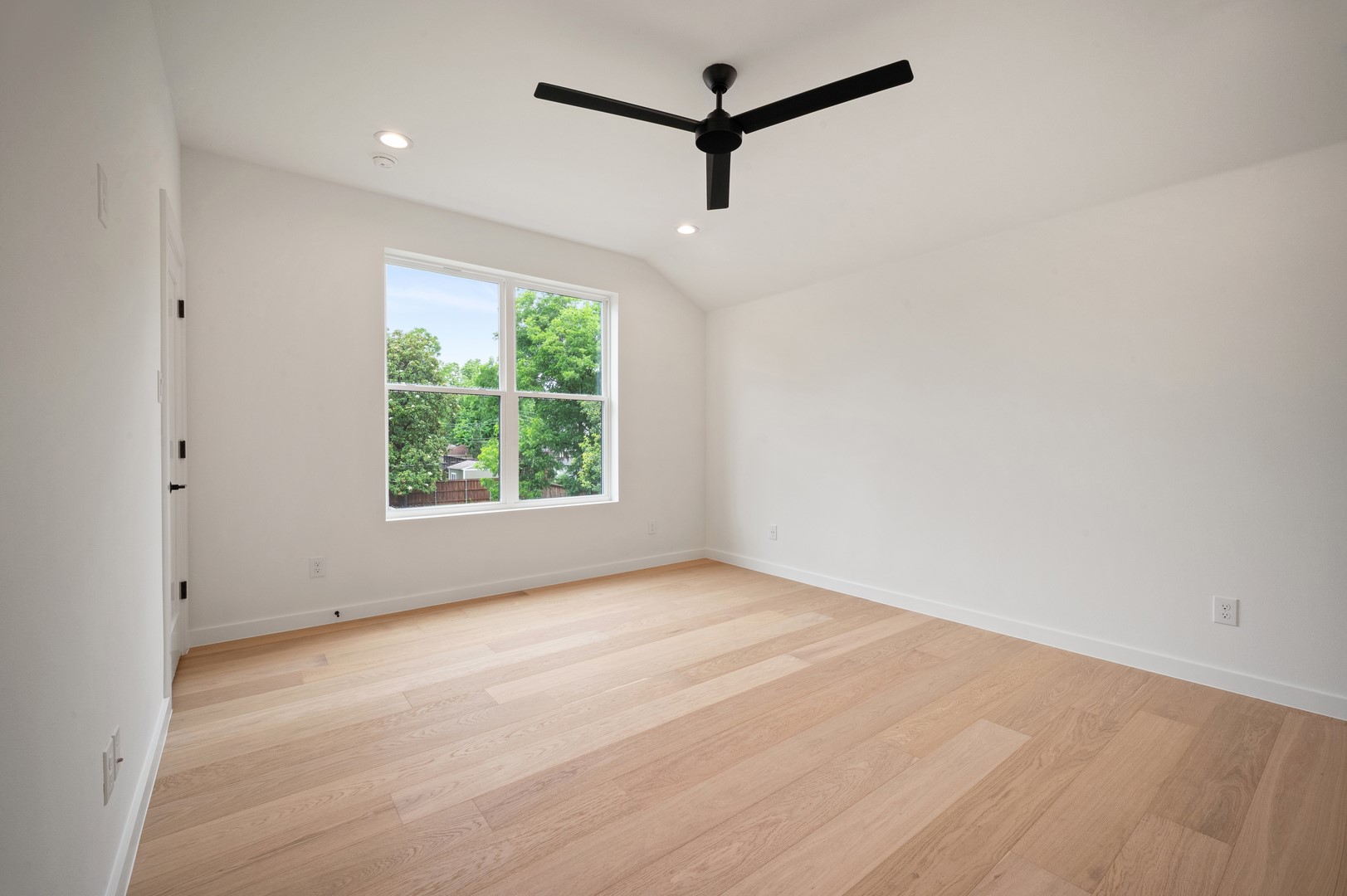 9136 Liptonshire Drive Dallas TX 75238